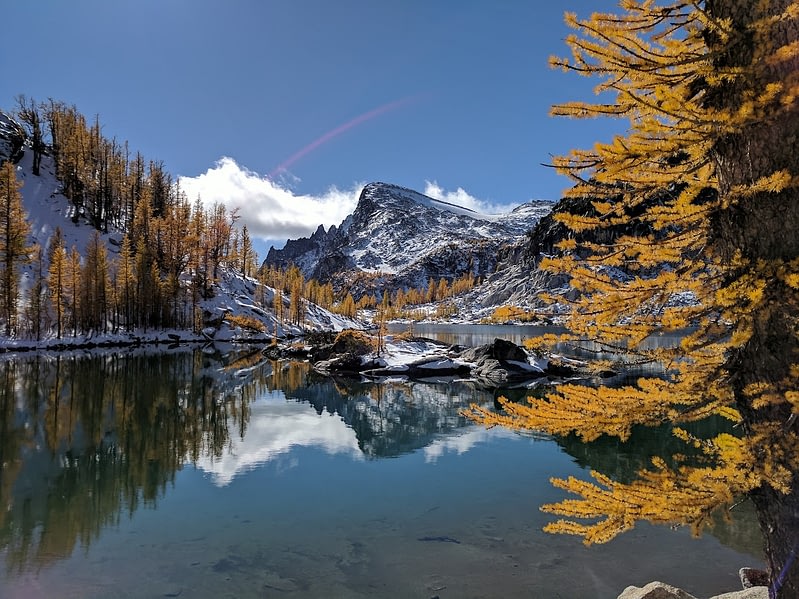 mirrored shot in lake mountain view