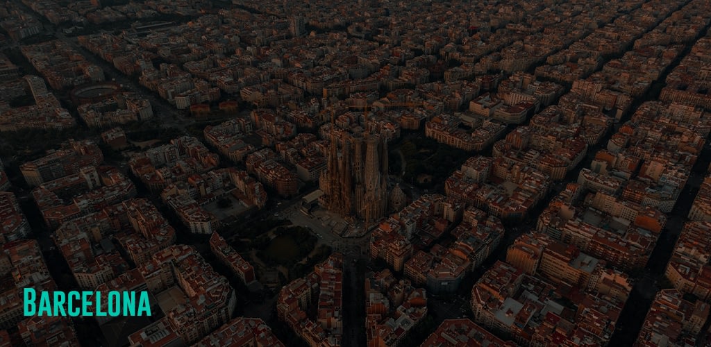 aerial view of Barcelona's blocks of buildings
