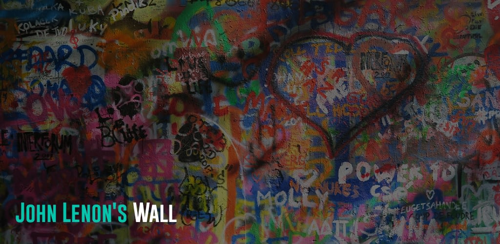 colofrul wall of multiple writings