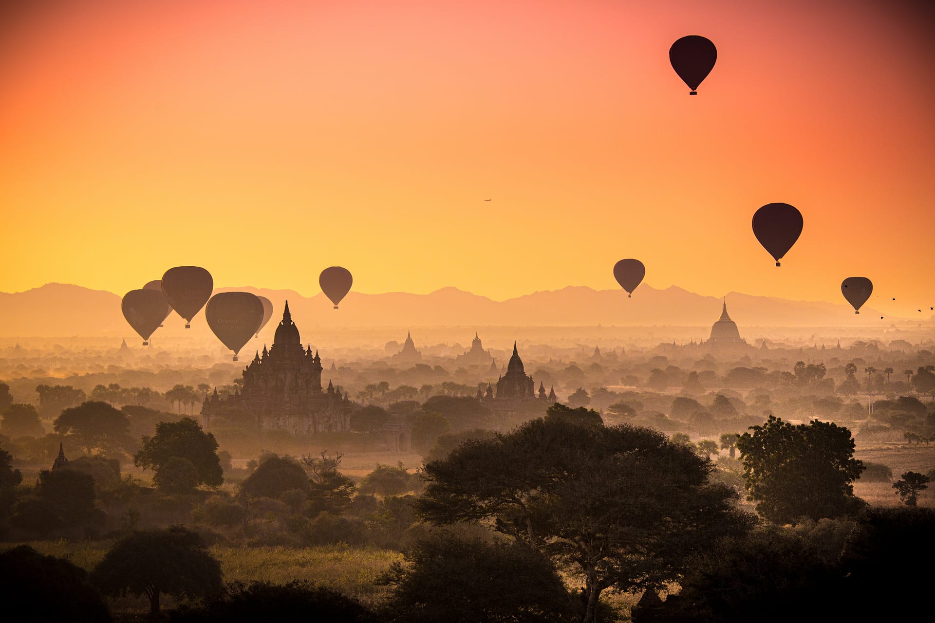 Sunset in Myanmar - Places to Watch Sunsets