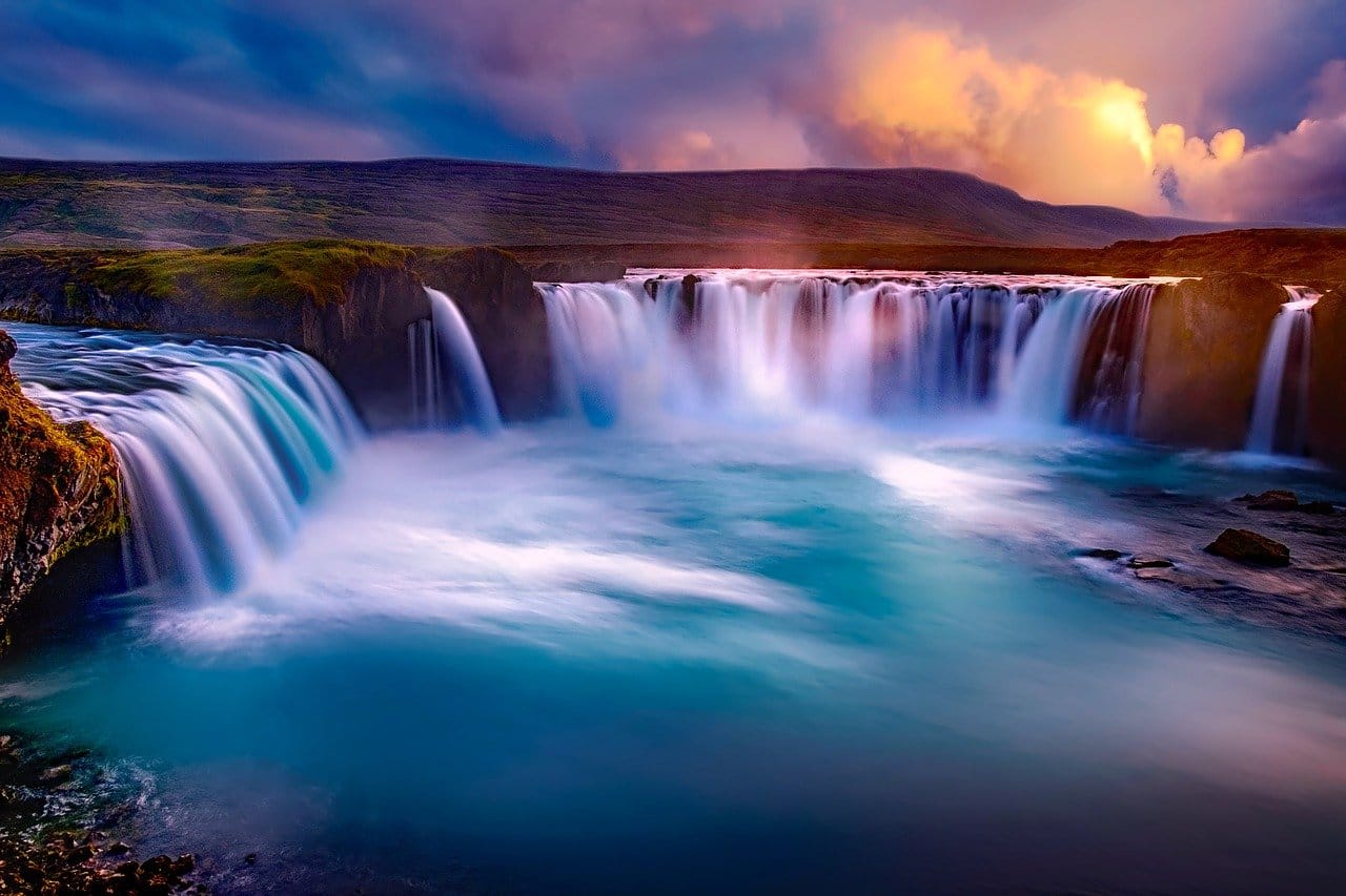 Sunset in Iceland - Places to Watch Sunsets